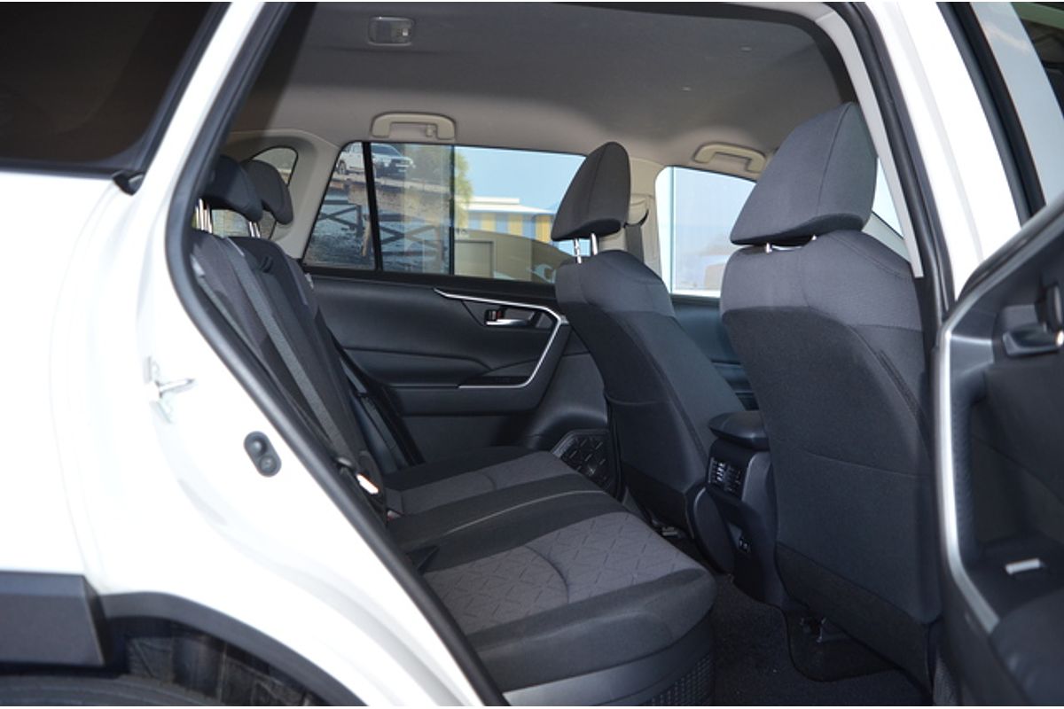 2020 Toyota RAV4 GXL AXAH52R