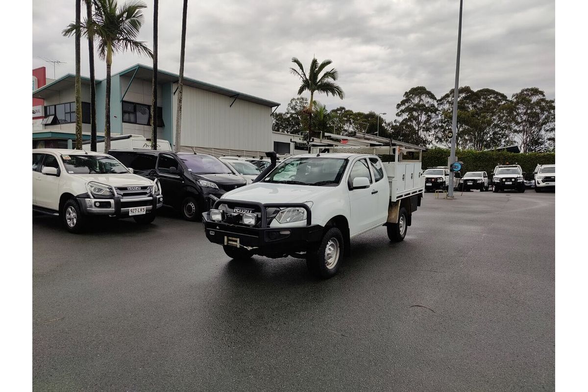 2017 Isuzu D-MAX SX 4X4