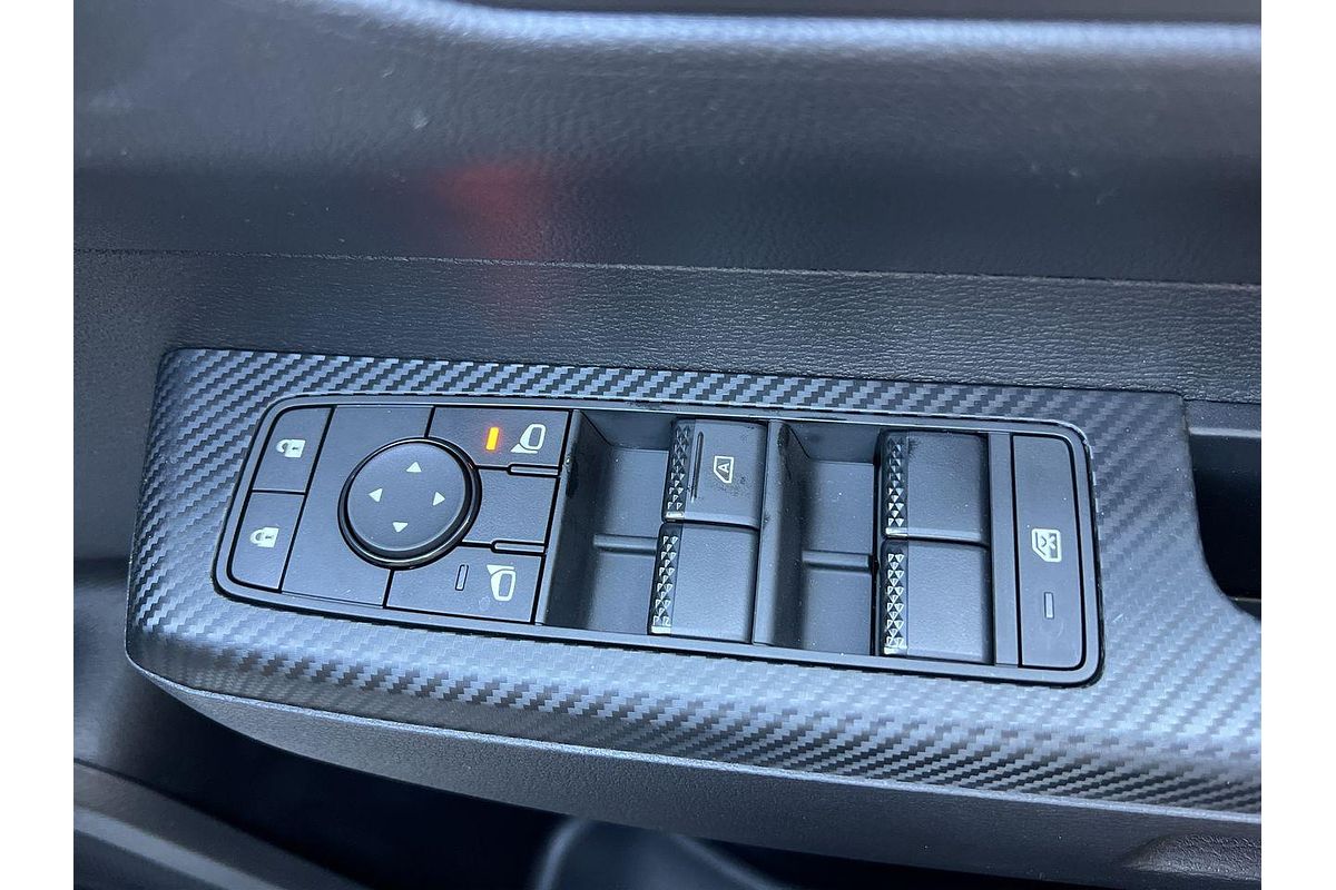 2024 Mitsubishi Triton GLX MV 4X4