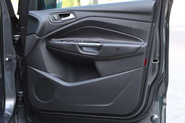 2017 Ford Escape Titanium ZG