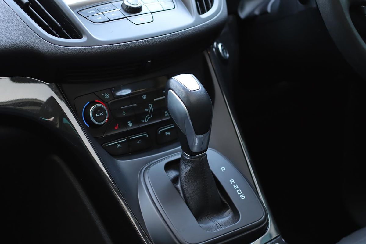 2017 Ford Escape Titanium ZG