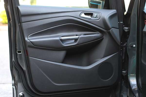 2017 Ford Escape Titanium ZG