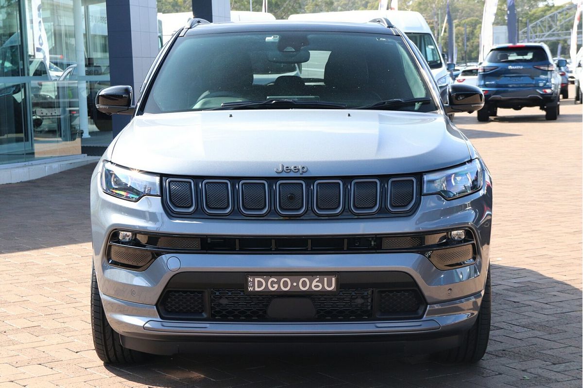 2023 Jeep Compass S-Limited M6