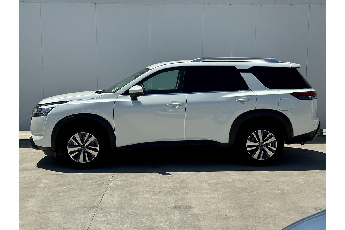 2022 Nissan Pathfinder Ti R53