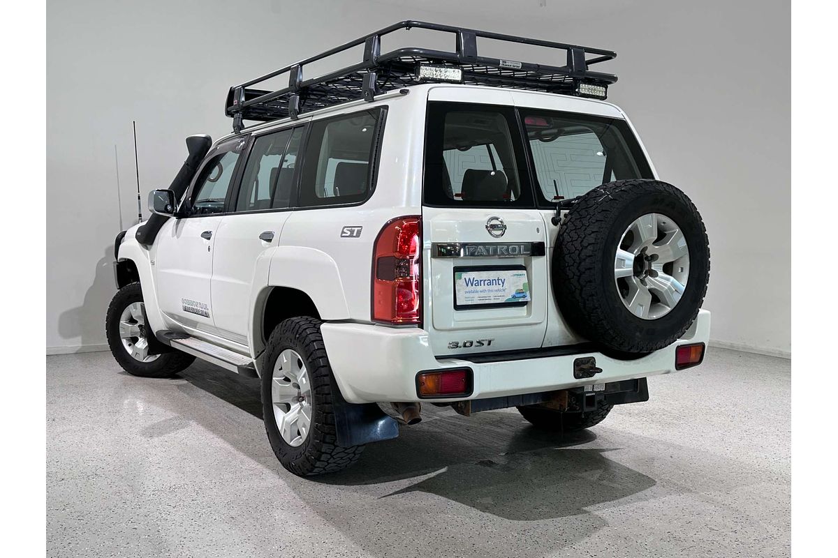 2012 Nissan Patrol ST GU 8
