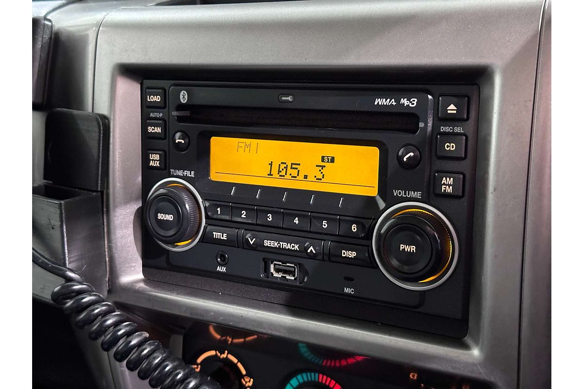 2012 Nissan Patrol ST GU 8
