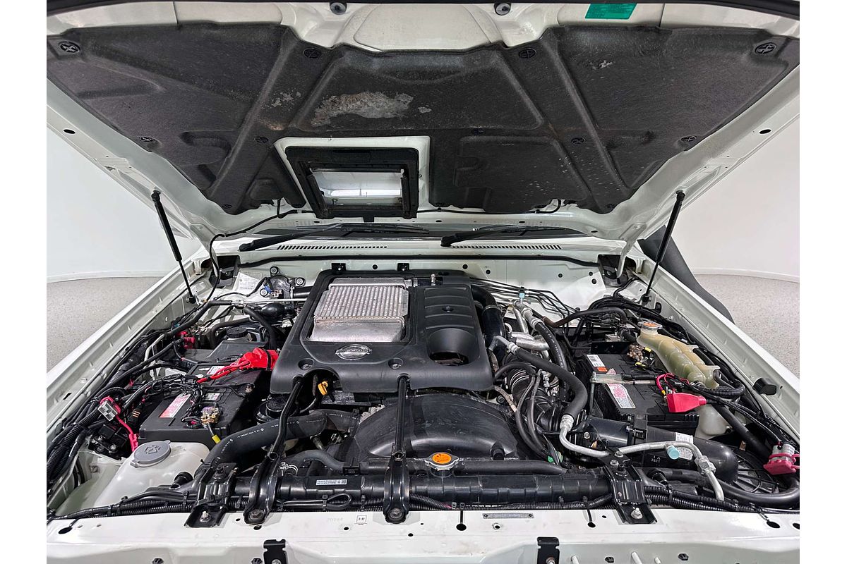 2012 Nissan Patrol ST GU 8