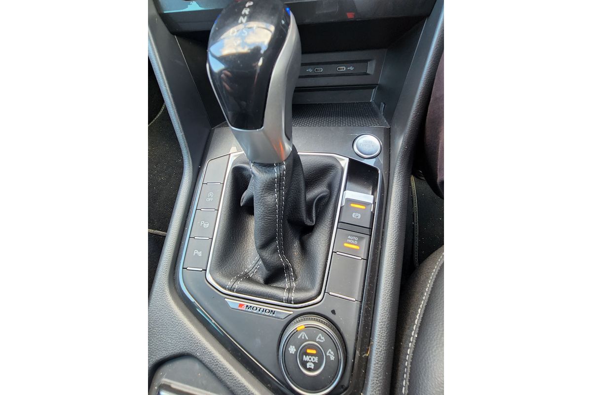 2023 Volkswagen Tiguan 162TSI R-Line 5N