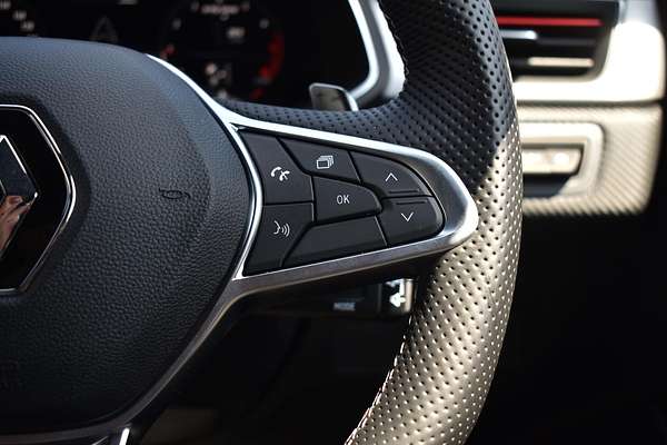 2022 Renault Captur R.S. Line XJB