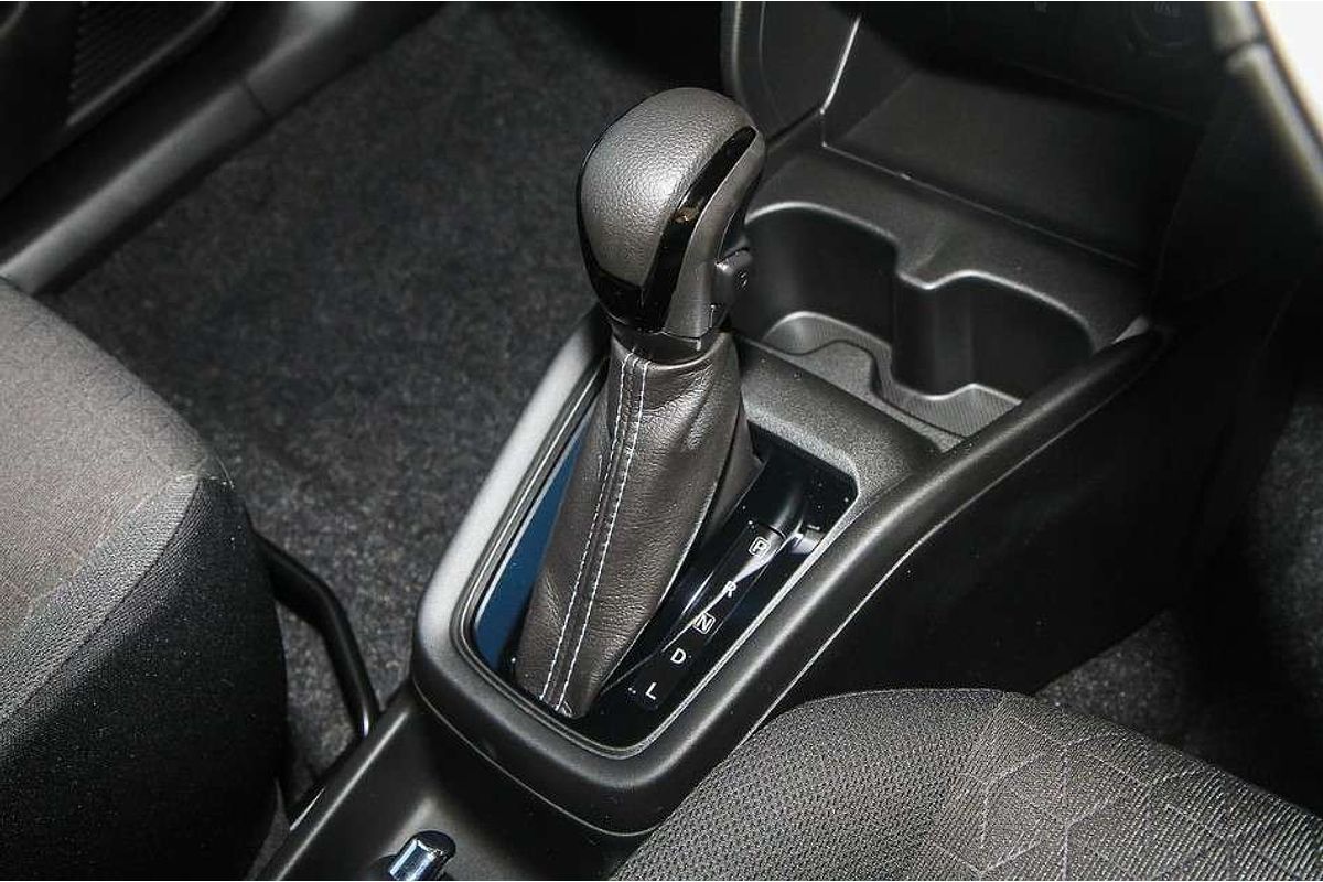 2024 Suzuki Swift Hybrid Plus UZ