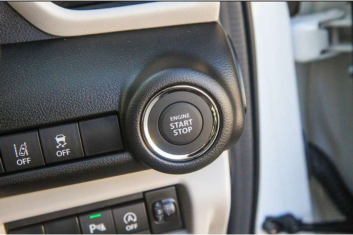 2024 Suzuki Swift Hybrid Plus UZ