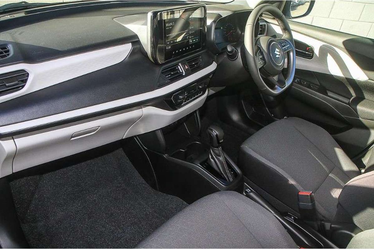 2024 Suzuki Swift Hybrid Plus UZ