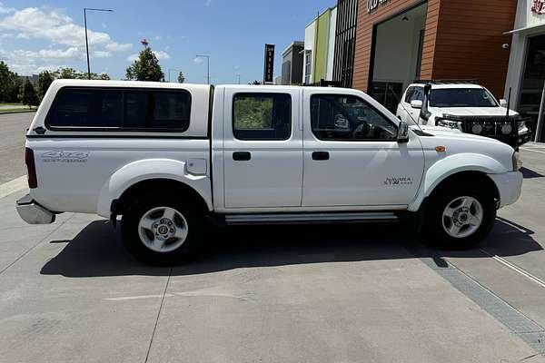 2009 Nissan Navara ST-R D22 4X4