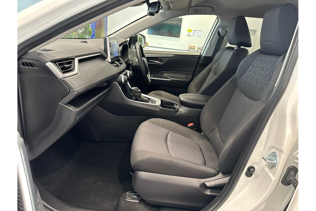 2021 Toyota RAV4 GXL AXAH52R