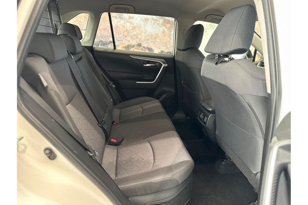 2021 Toyota RAV4 GXL AXAH52R