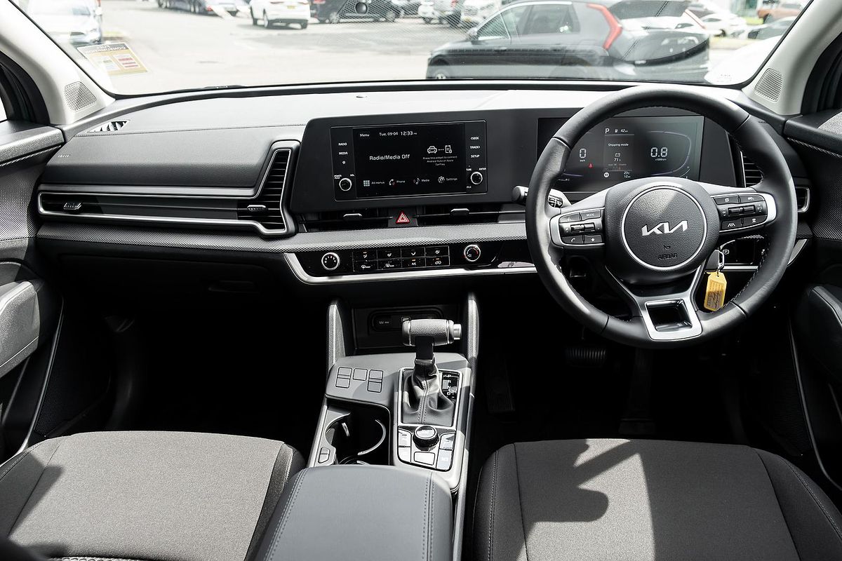 2024 Kia Sportage S NQ5