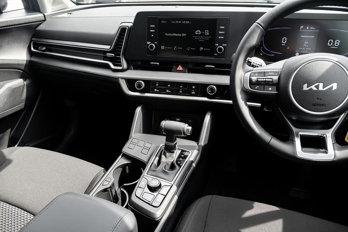 2024 Kia Sportage S NQ5