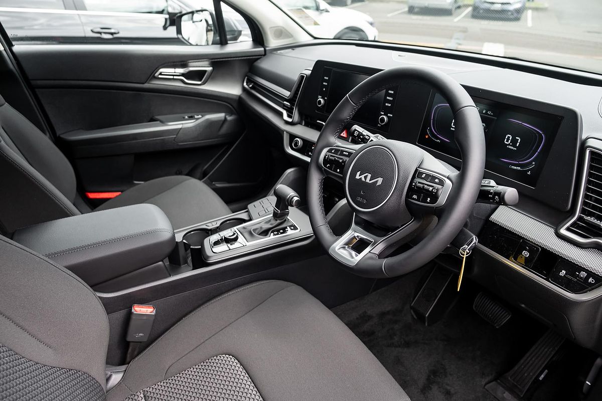 2024 Kia Sportage S NQ5