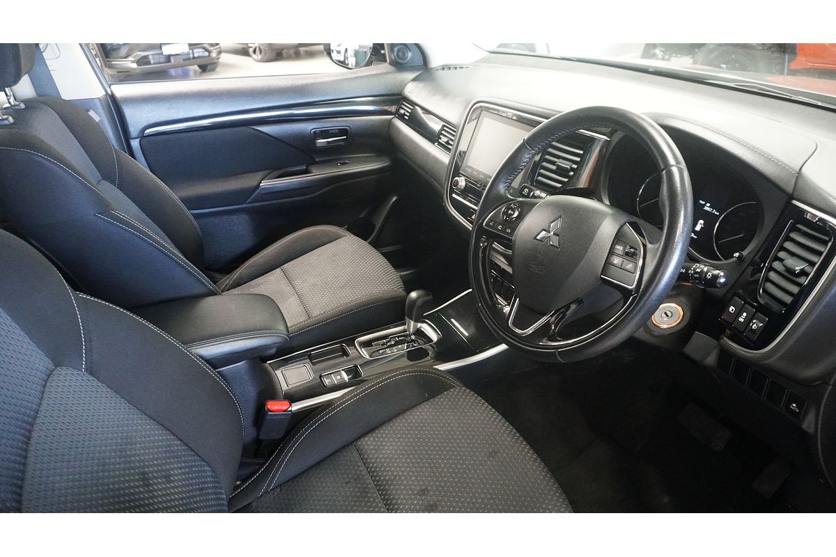 2019 Mitsubishi Outlander ES ZL