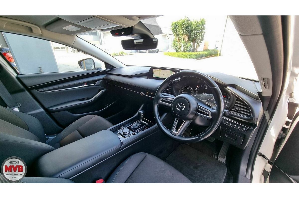 2021 Mazda 3 G20e Evolve Mhev Vision 300P