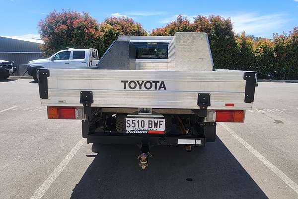 2018 Toyota Hilux Workmate TGN121R Rear Wheel Drive