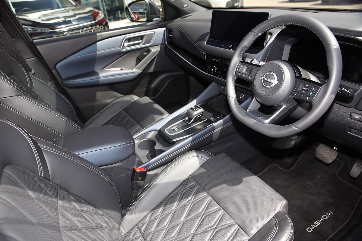 2024 Nissan QASHQAI Ti J12