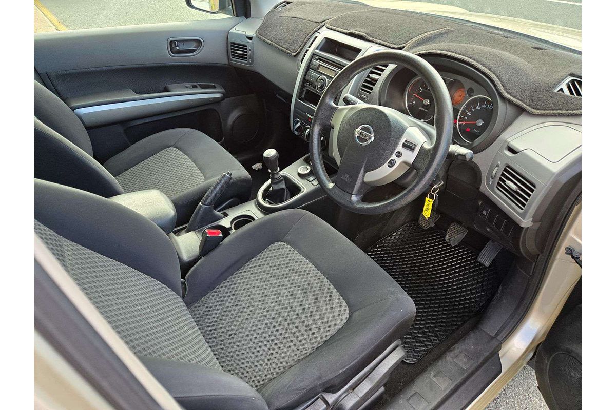 2009 Nissan X-TRAIL ST T31