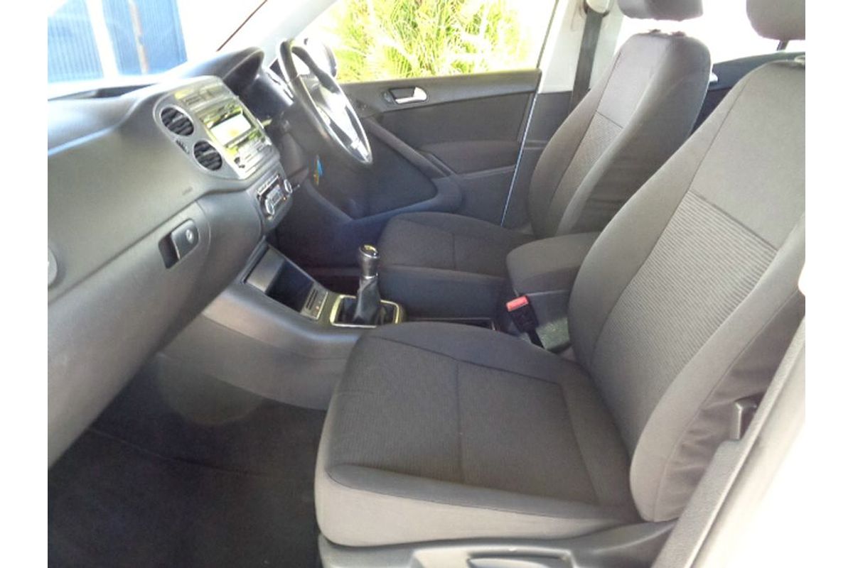 2012 Volkswagen Tiguan 132TSI Pacific 5N