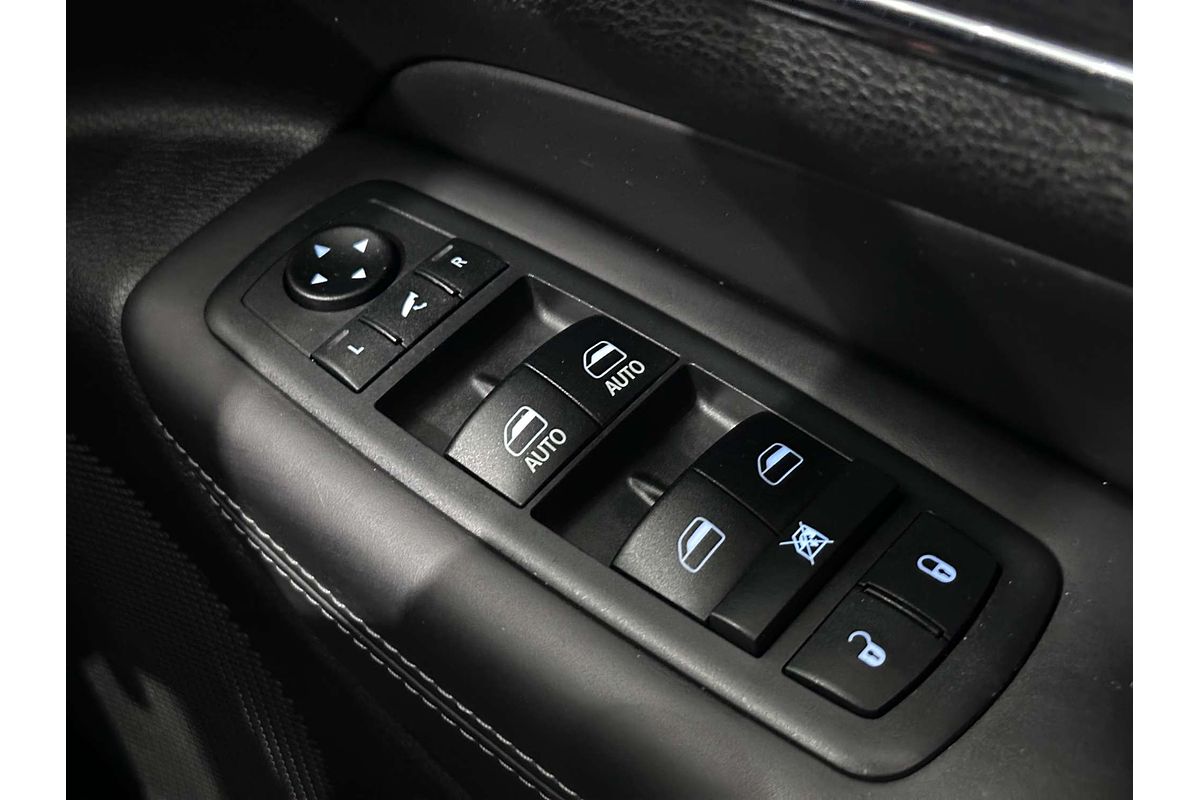 2019 Jeep Grand Cherokee Overland WK