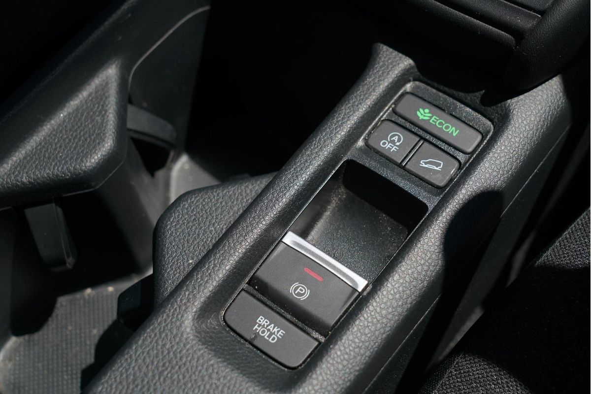 2023 Honda HR-V Vi X