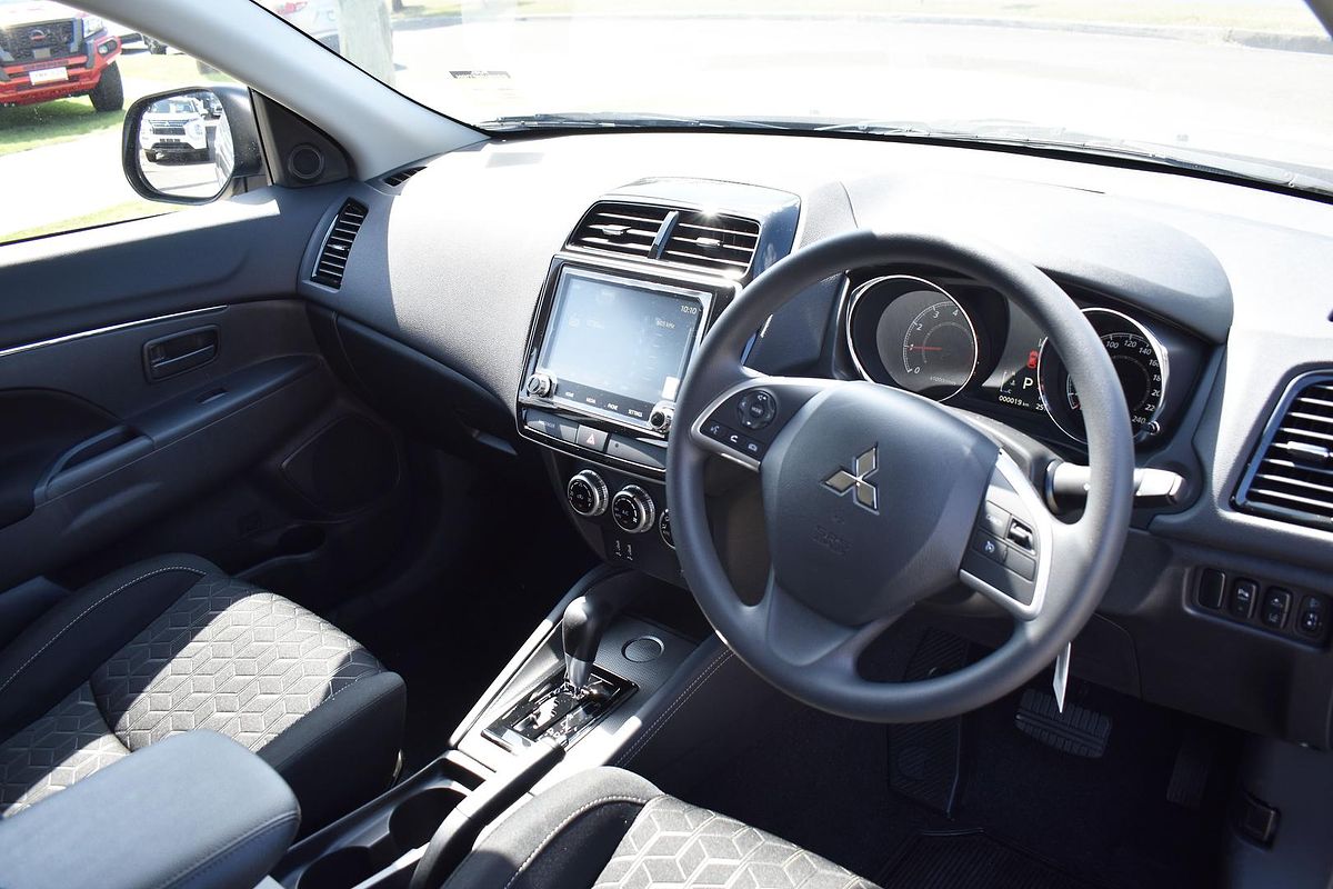 2024 Mitsubishi ASX ES XD