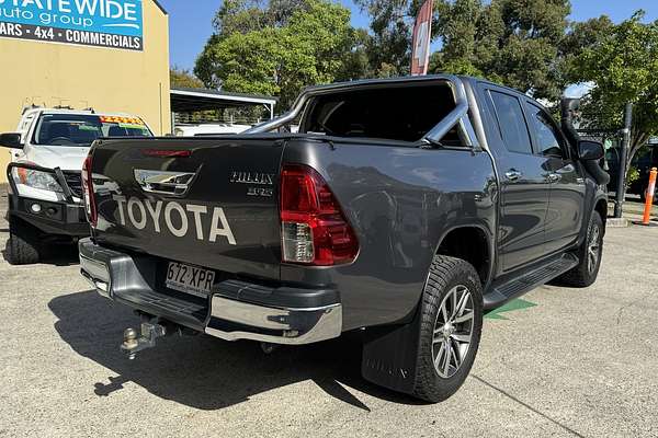 2017 Toyota Hilux SR5 (4x4) GUN126R 4X4