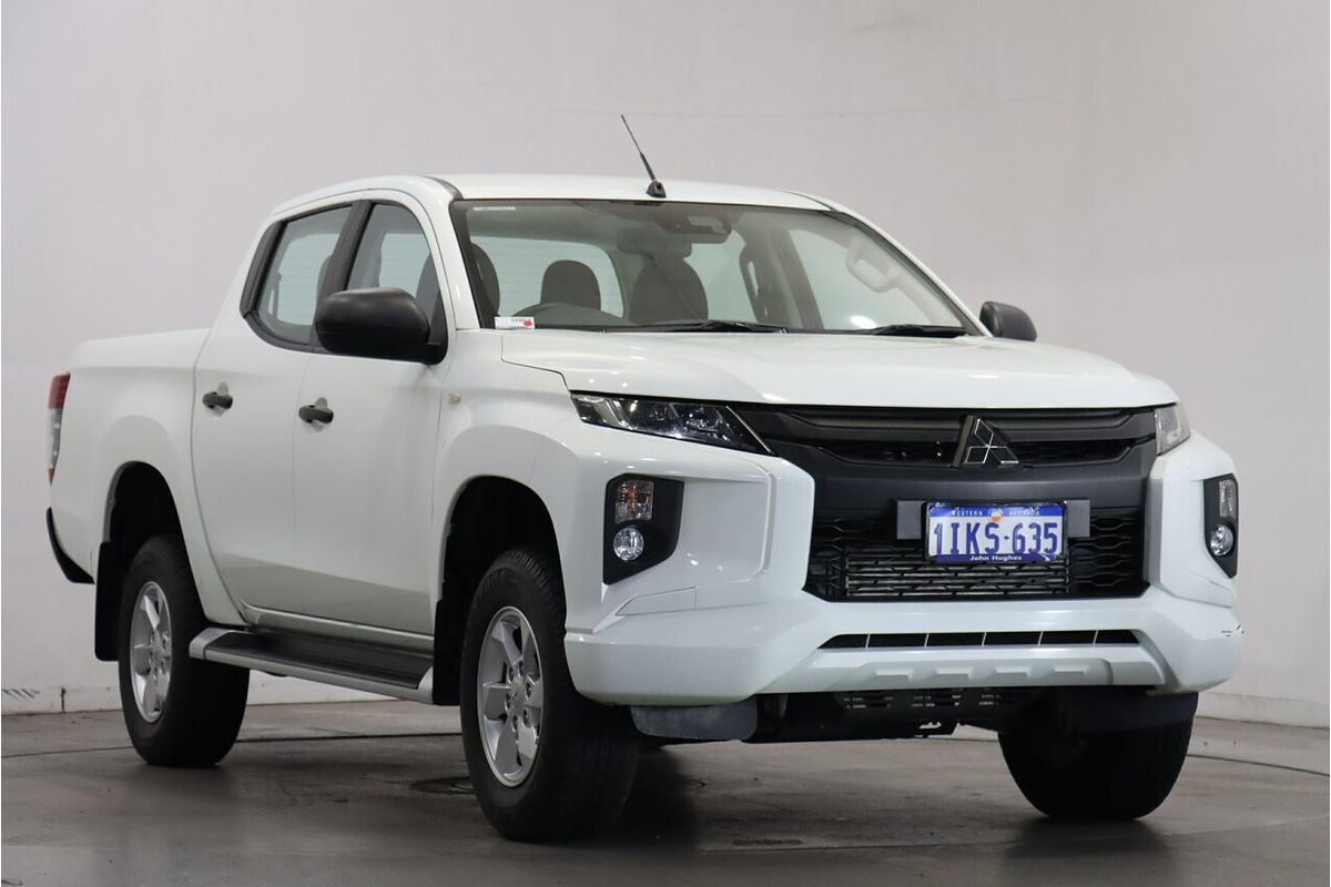 2019 Mitsubishi Triton GLX+ MR 4X4