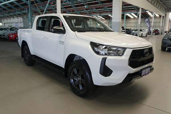 2024 Toyota Hilux SR 48V GUN126R 4X4