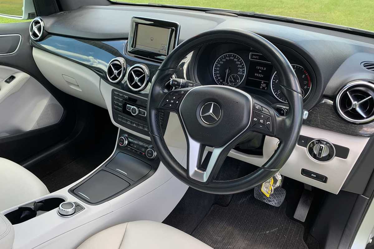 2014 Mercedes Benz B-CLASS B200 CDI W246