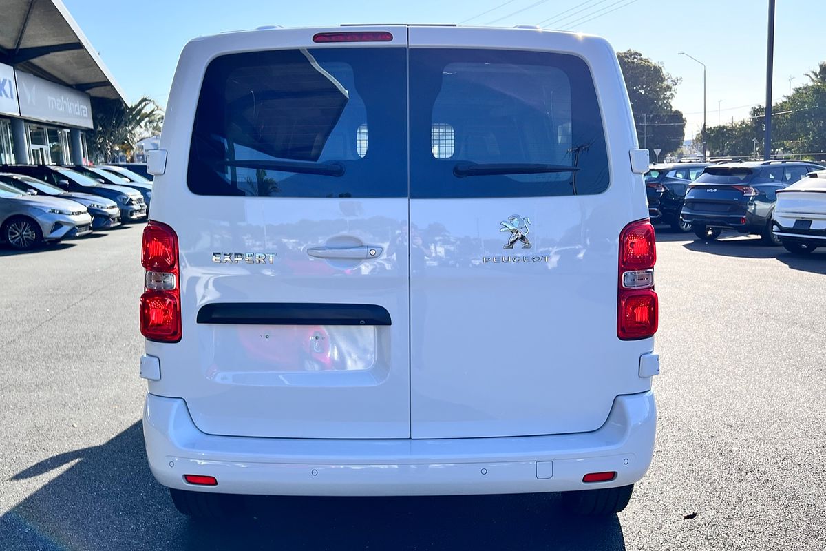 2022 Peugeot Expert Pro K0 SWB