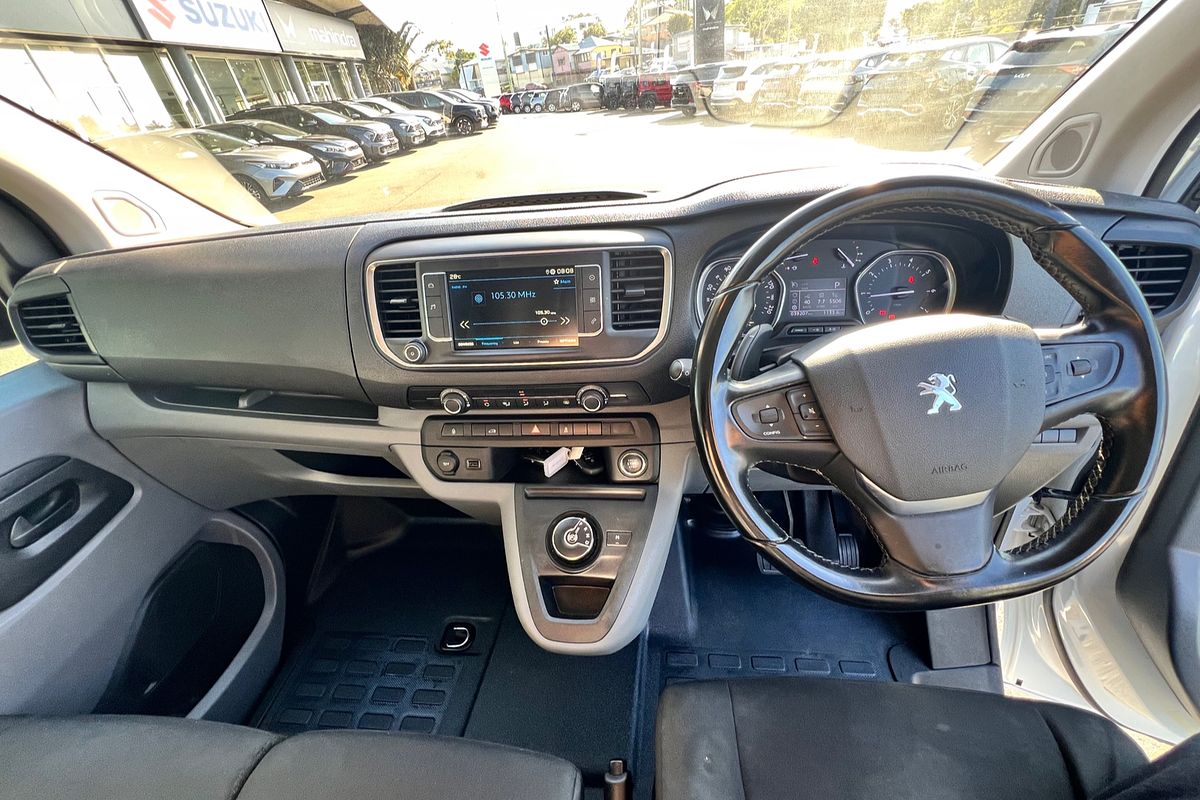 2022 Peugeot Expert Pro K0 SWB