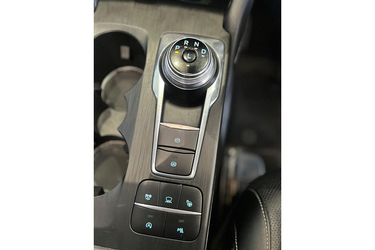 2021 Ford Escape Vignale ZH