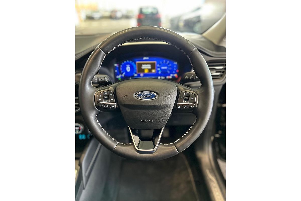 2021 Ford Escape Vignale ZH