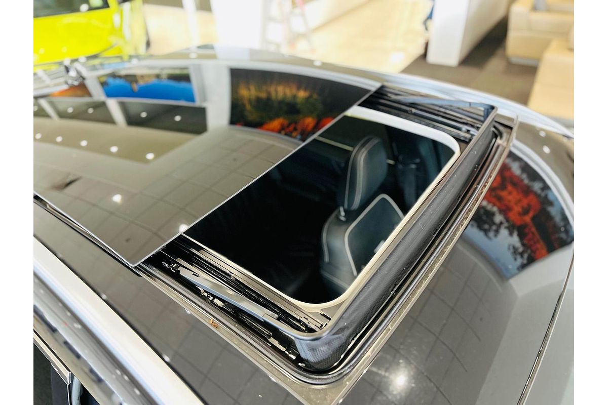 2021 Ford Escape Vignale ZH