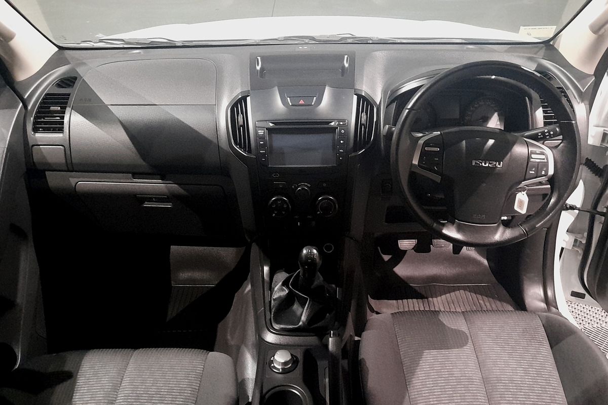 2019 Isuzu D-MAX SX 4X4