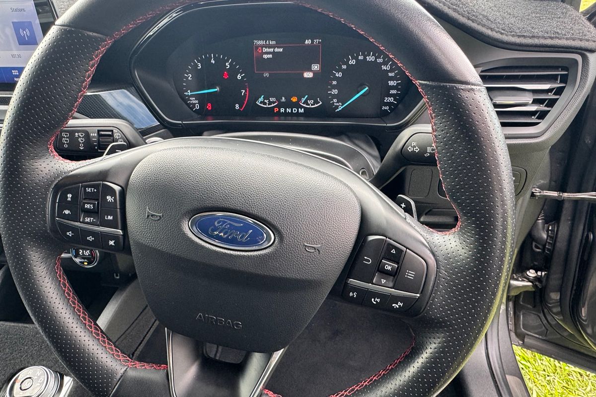 2018 Ford Focus ST-Line SA