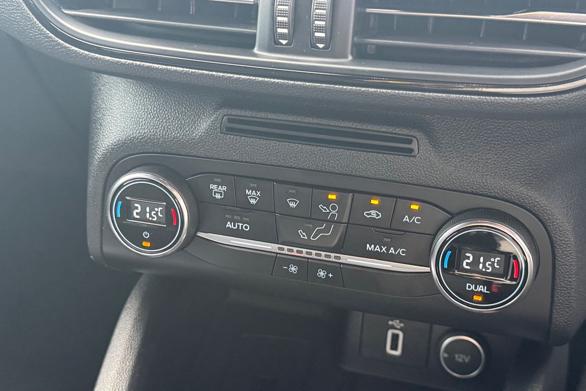 2018 Ford Focus ST-Line SA