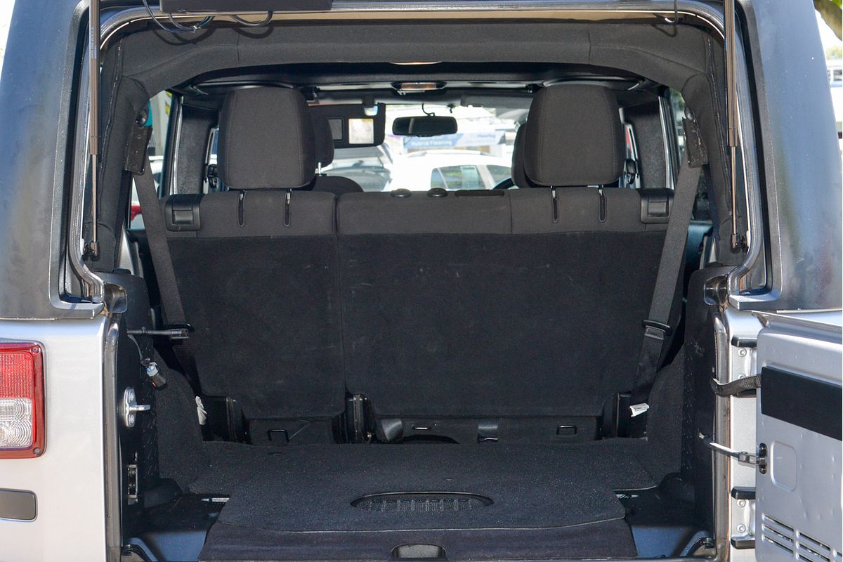 2016 Jeep Wrangler Unlimited Sport JK