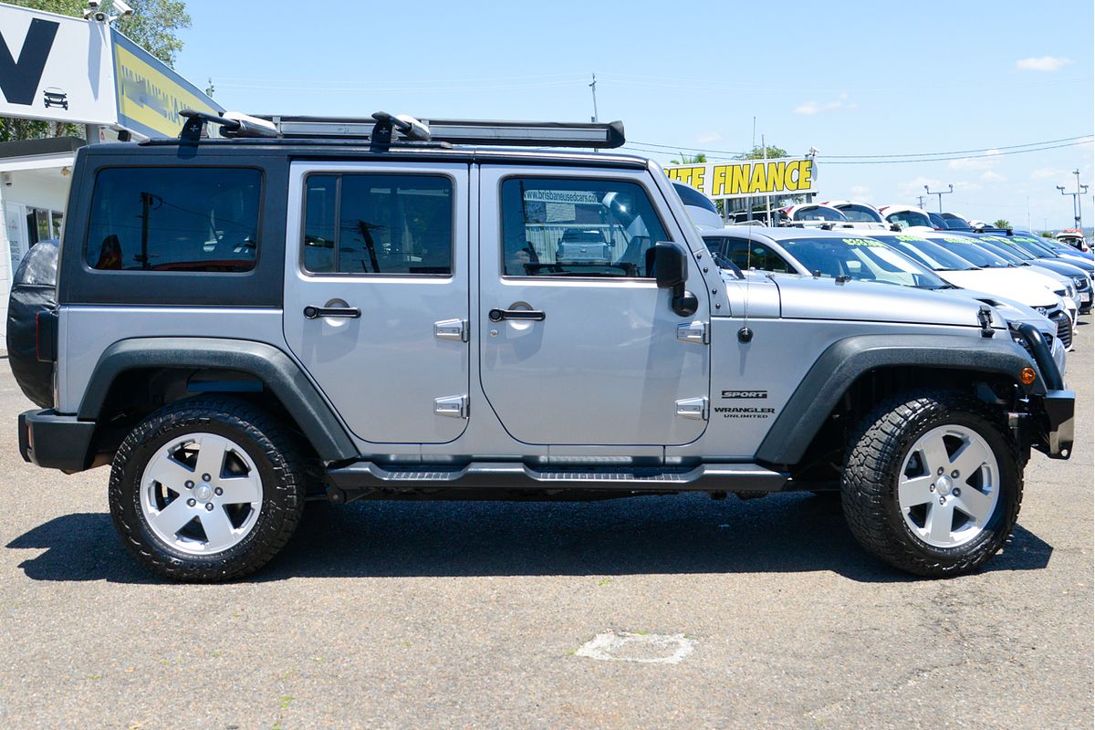 2016 Jeep Wrangler Unlimited Sport JK