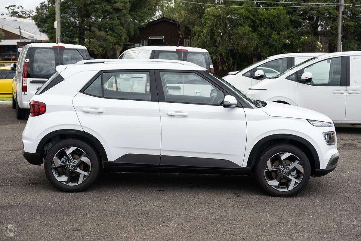 2024 Hyundai Venue Active QX.V5