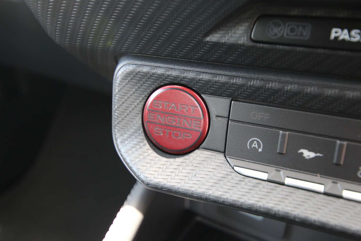 2024 Ford Mustang Ecoboost FO