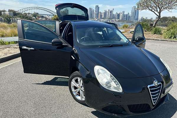 2014 Alfa Romeo GIULIETTA PROGRESSION 1.4