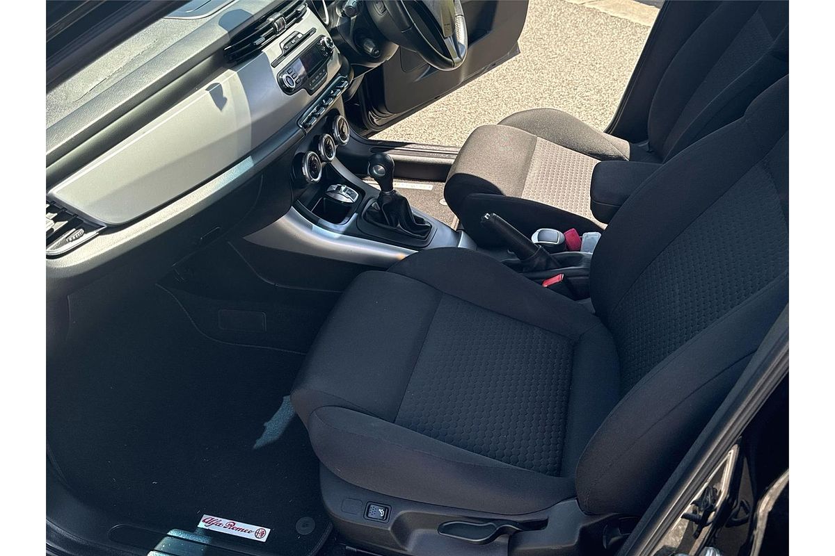 2014 Alfa Romeo GIULIETTA PROGRESSION 1.4