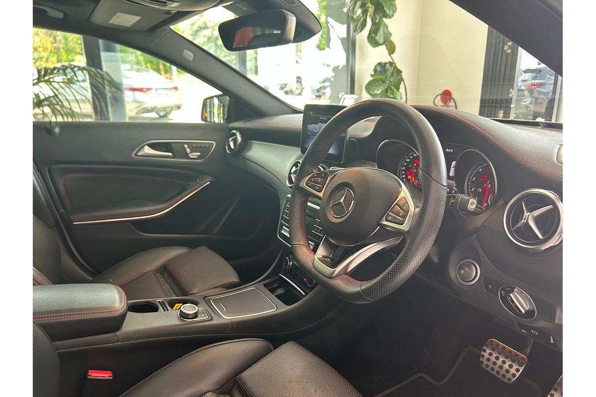 2019 Mercedes Benz GLA-Class GLA180 X156